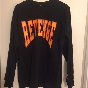 Drakes’s Summer ‘16 tour merch long sleeve